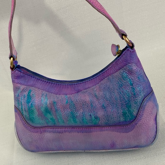 Recycled Riot brass circles bag - Picture 5 of 8